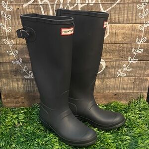Hunter Women’s Classic Rain Boots